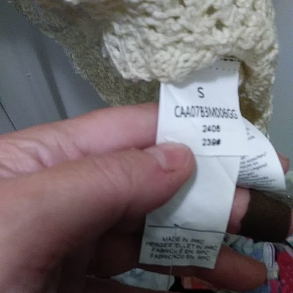 NWT crochet sweater off the shoulder hollow out pull over - Picture 3 of 7